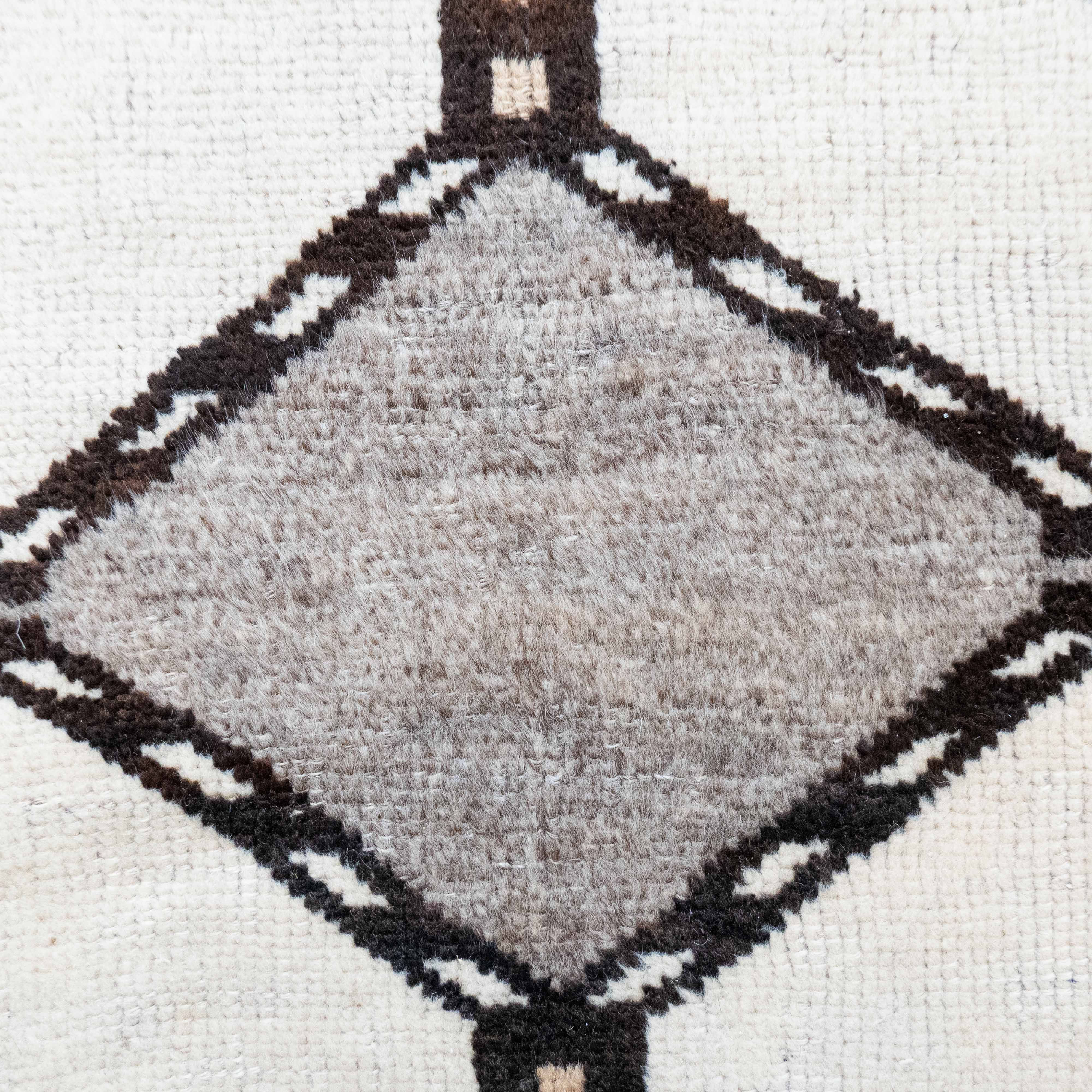 Undyed Wool Qashqai ‘Serpent’ Gabbeh, Iran (c. 1950)