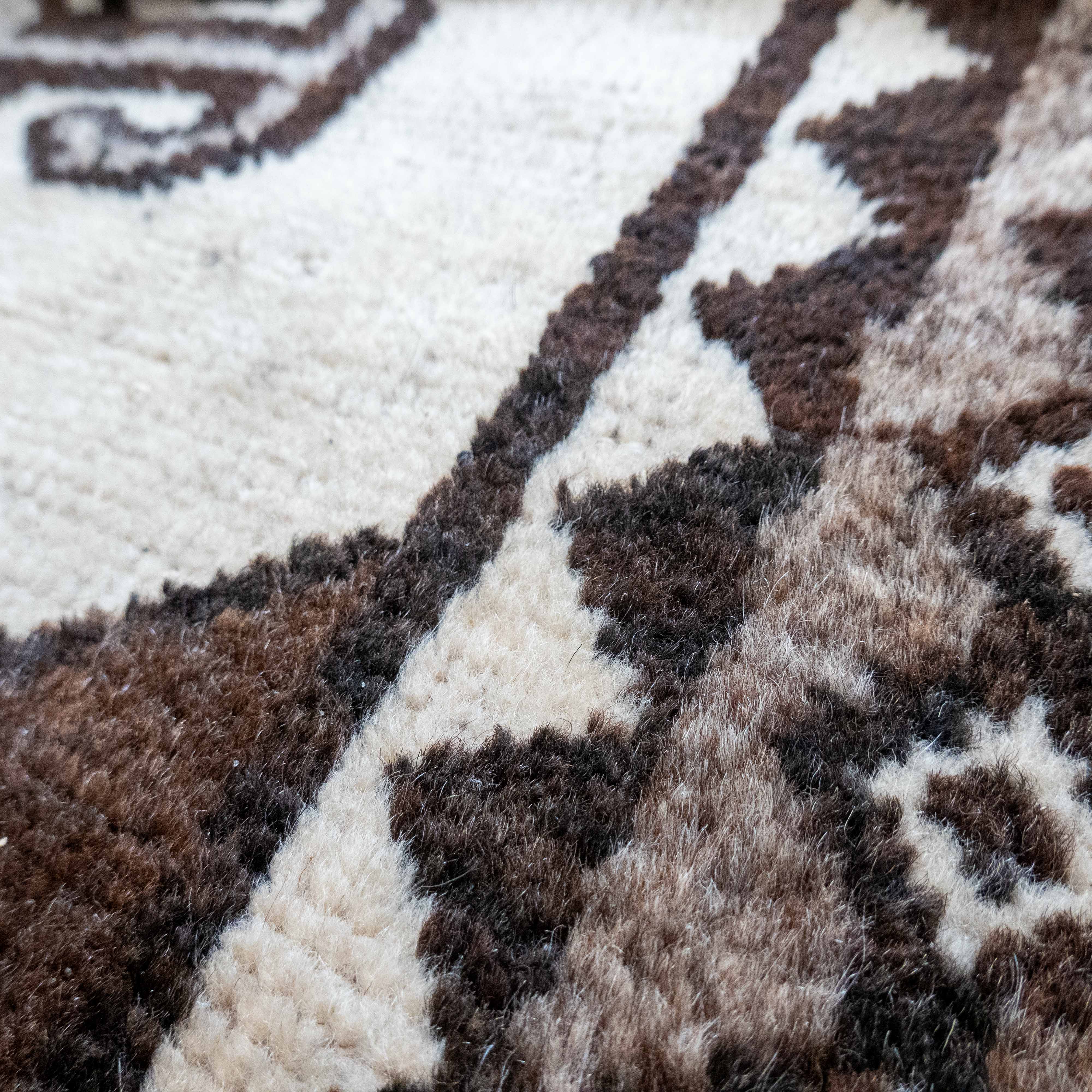 Undyed Wool Qashqai ‘Serpent’ Gabbeh, Iran (c. 1950)