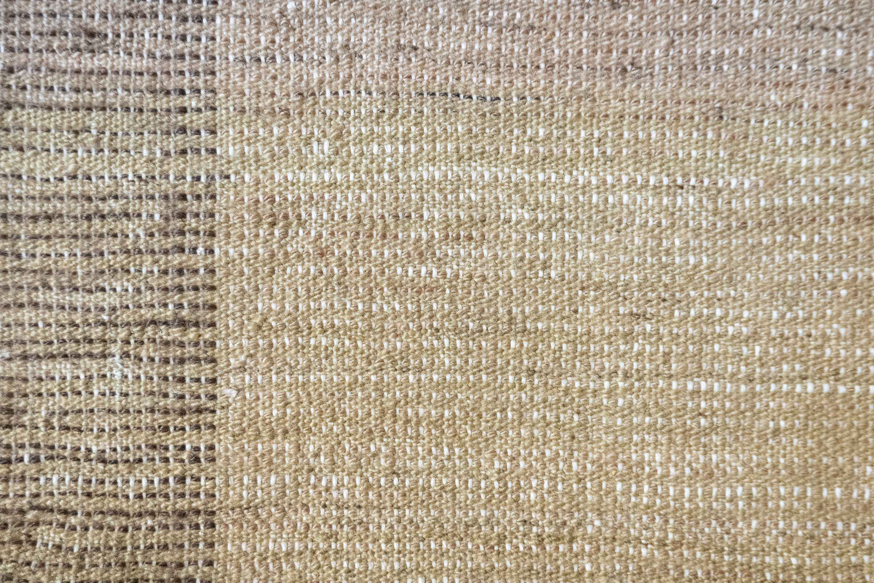 Caramel Brown Open-Field Çekme Tülü Rug, Turkey (c. 1940)