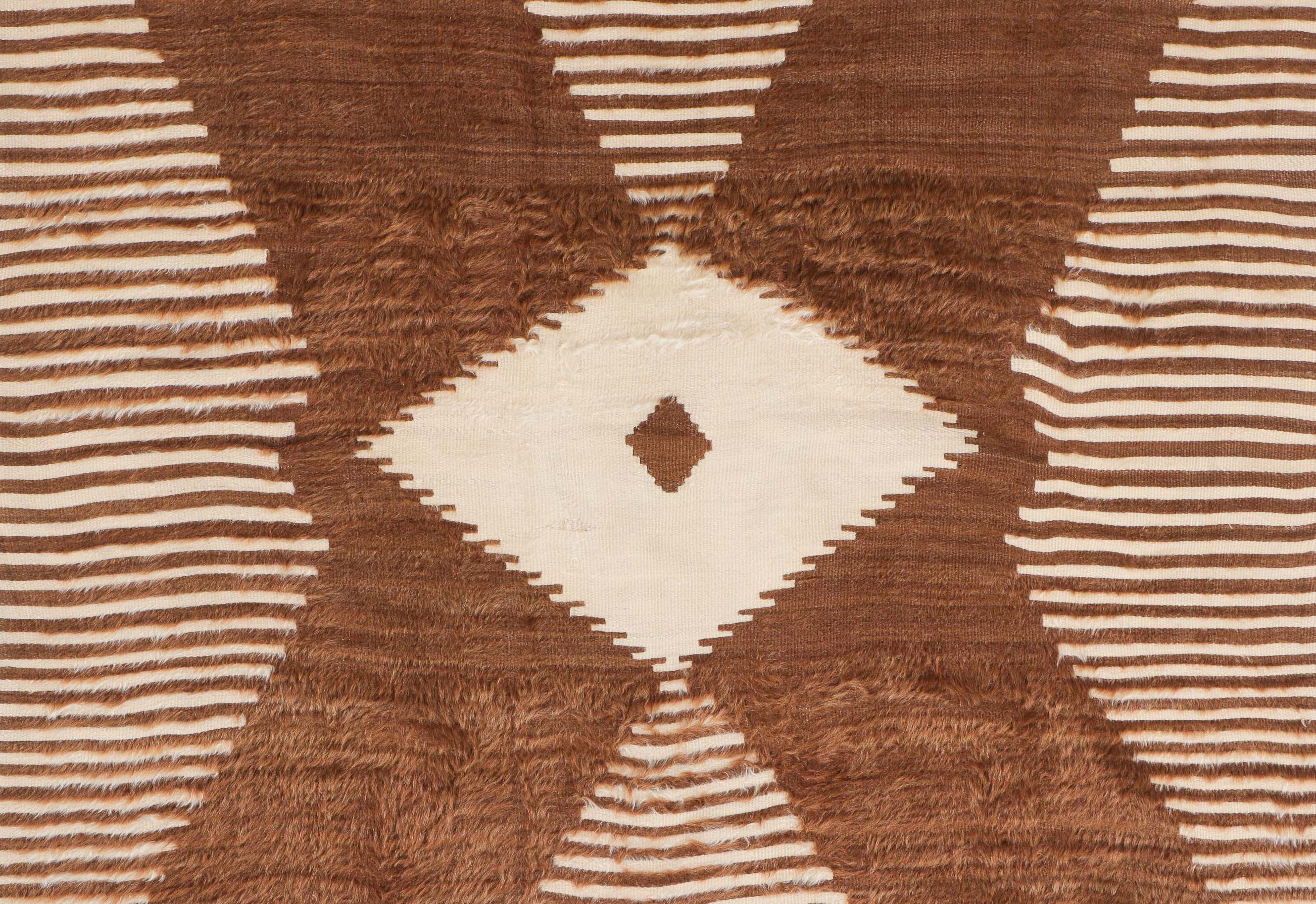 Striking Brown and Cream Mohair ‘X’ Rug, Turkey (c. 1925)